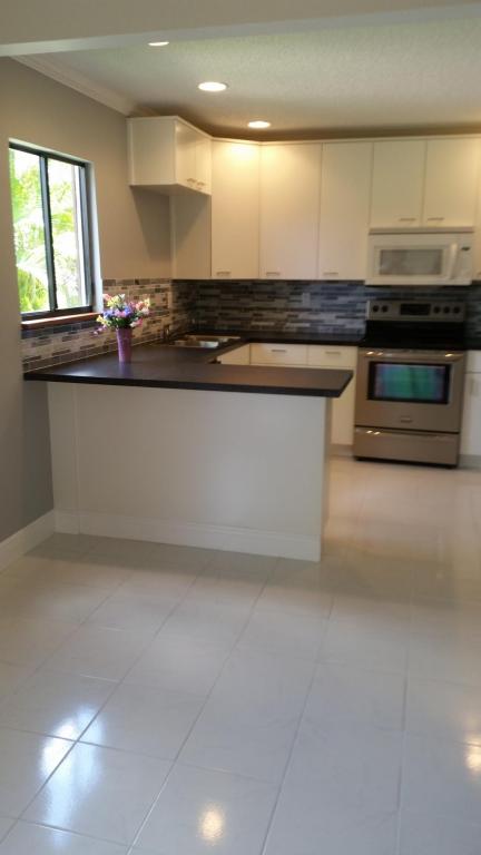 Willow Woods* Renovated*B - Residential