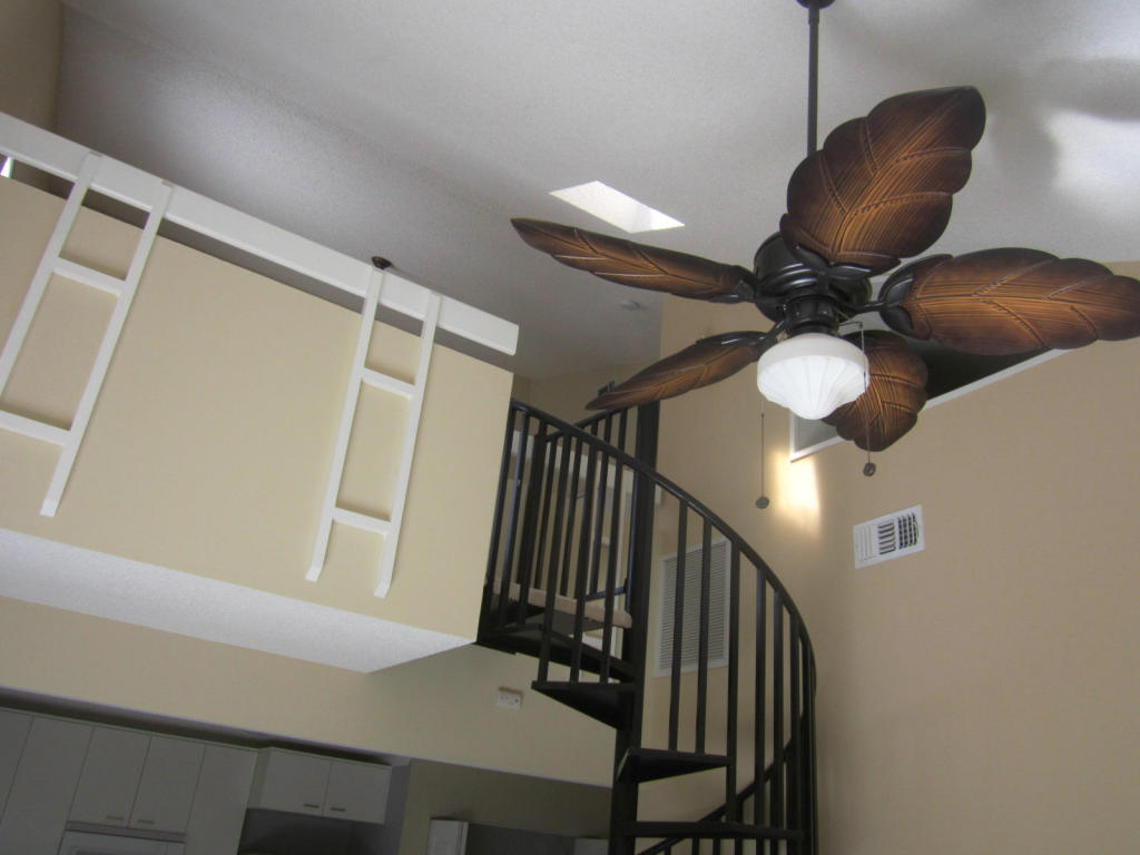 Willow Woods* Renovated*B - Residential