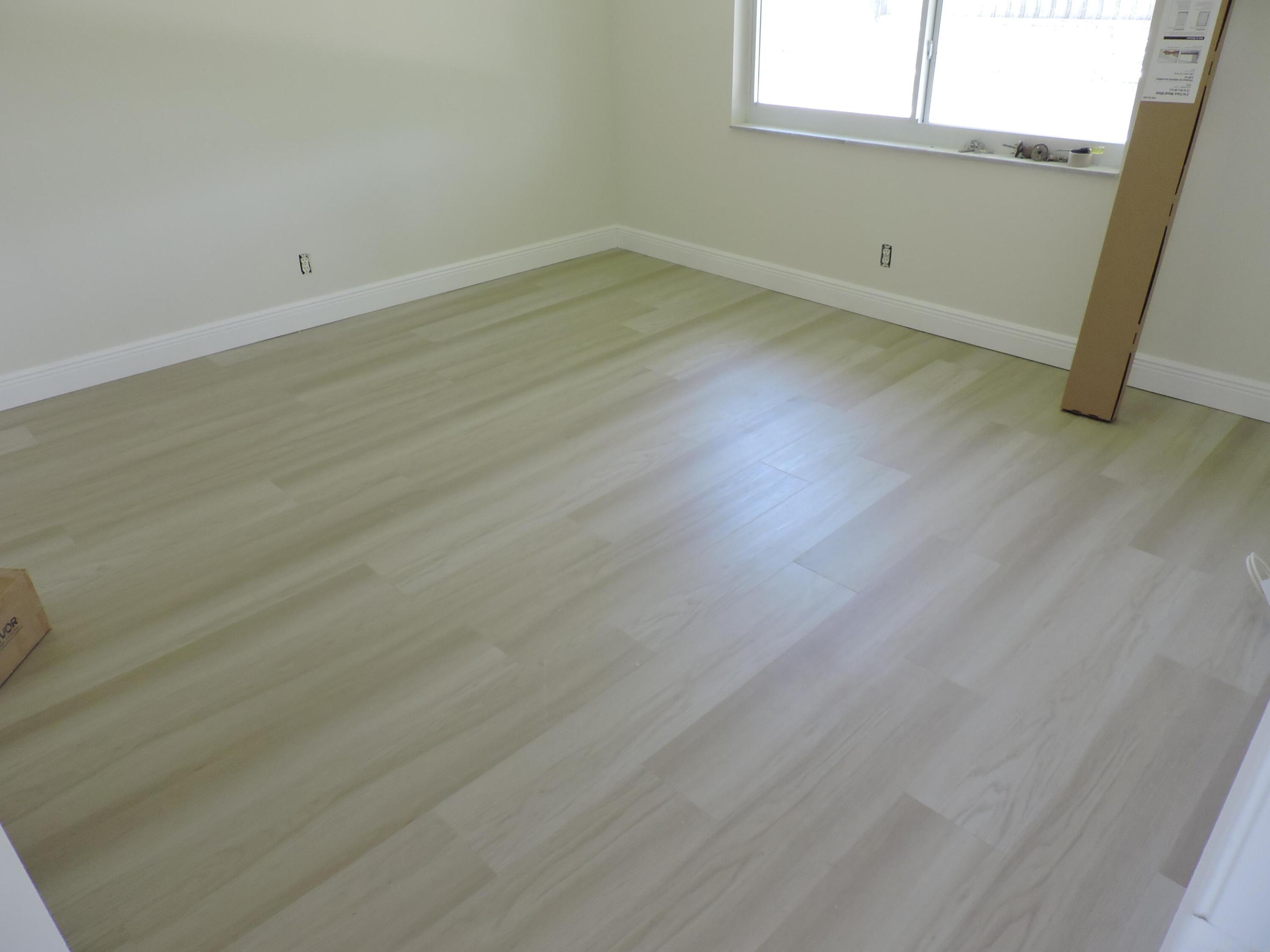 ROYAL POINT MANOR WEST CONDO - Residential Lease