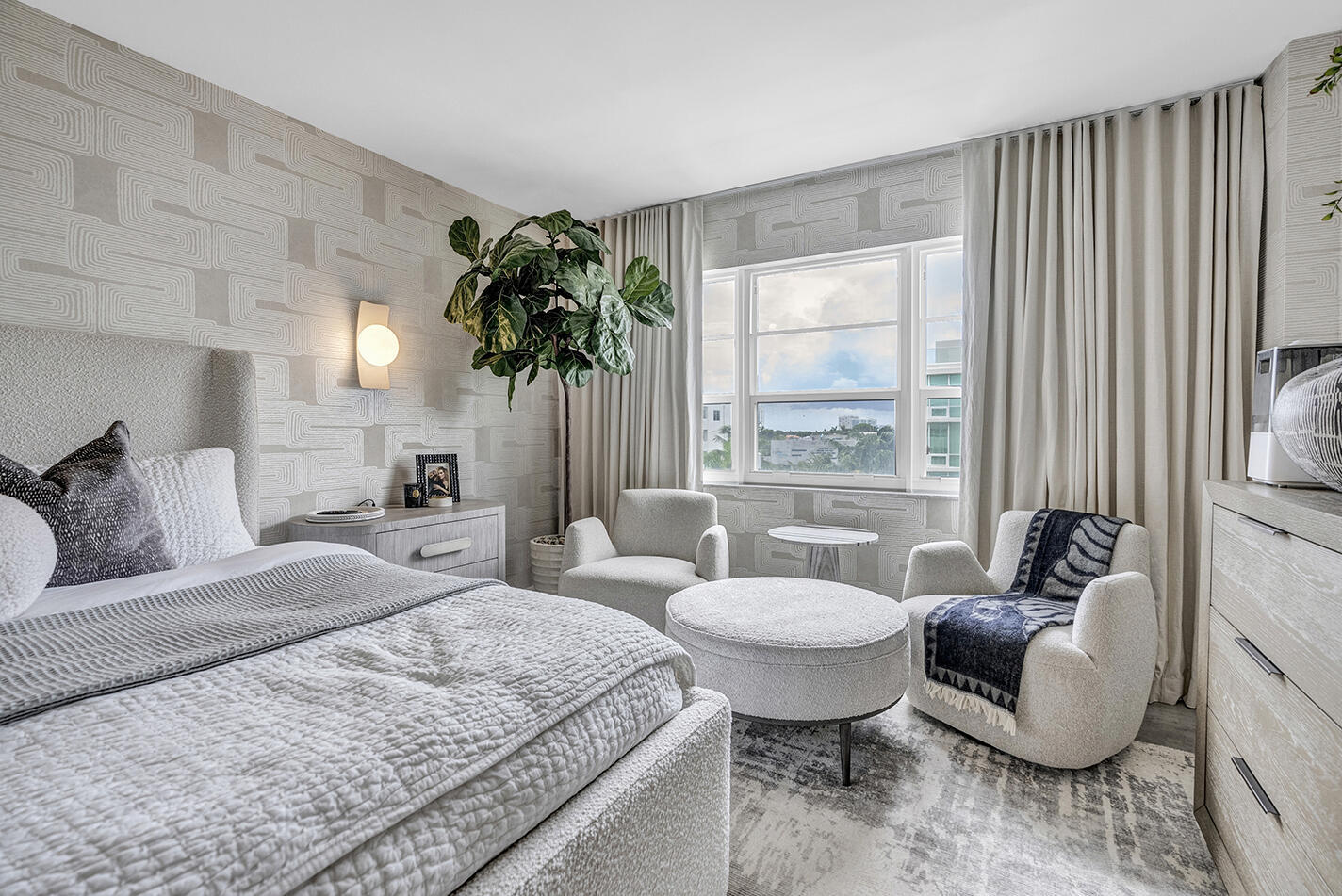 ESSEX TOWER CONDO - Residential