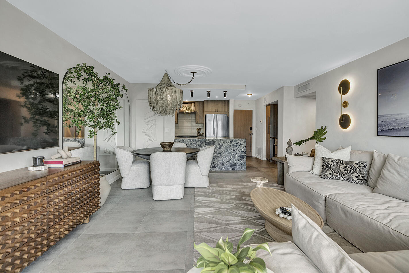 ESSEX TOWER CONDO - Residential