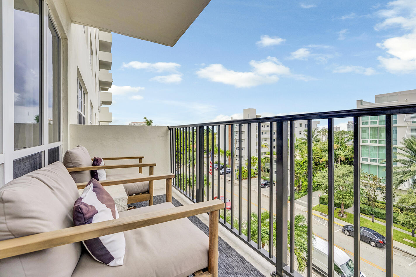 ESSEX TOWER CONDO - Residential