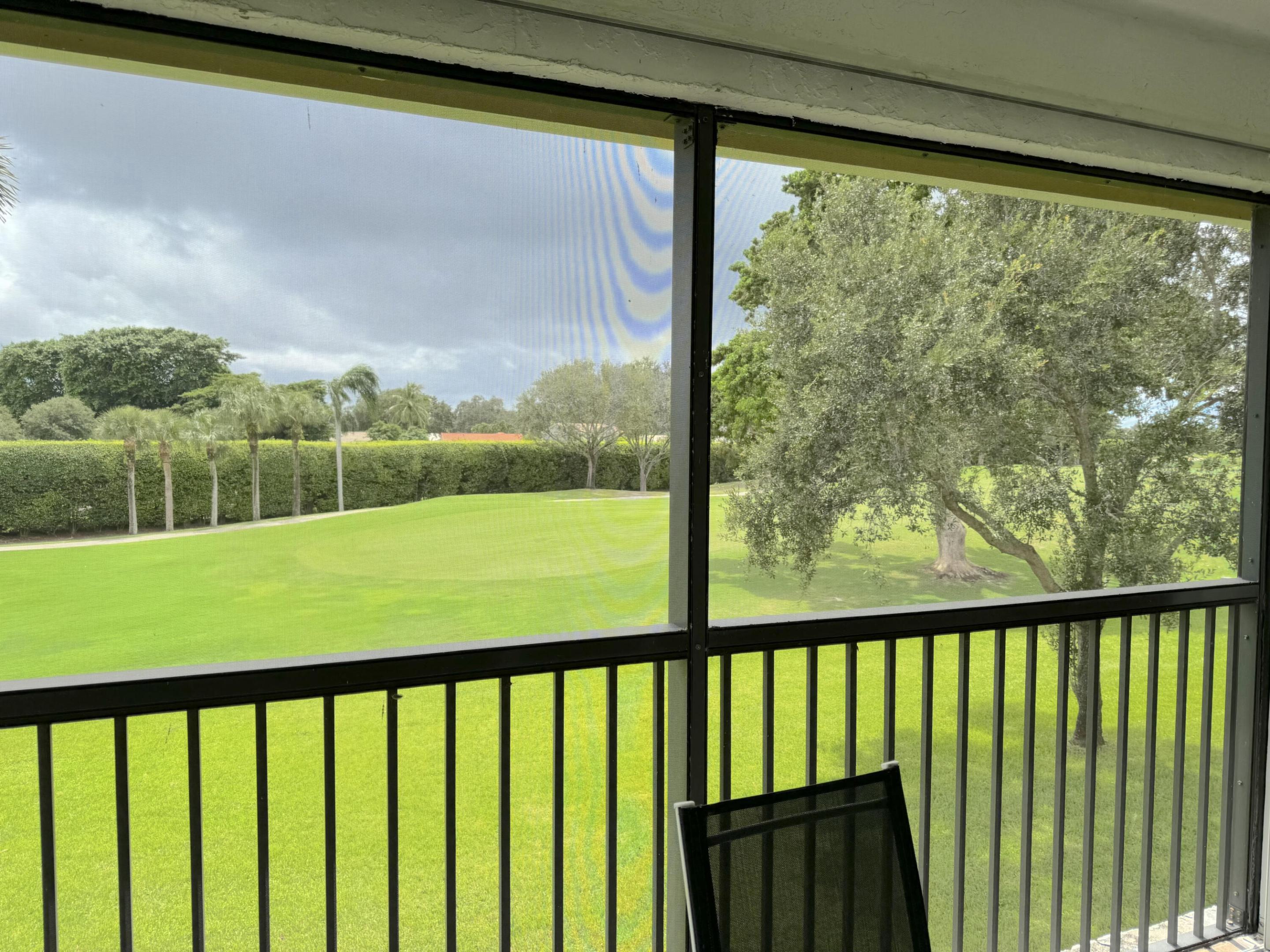 STRATFORD AT HUNTERS RUN CONDO - Residential Lease