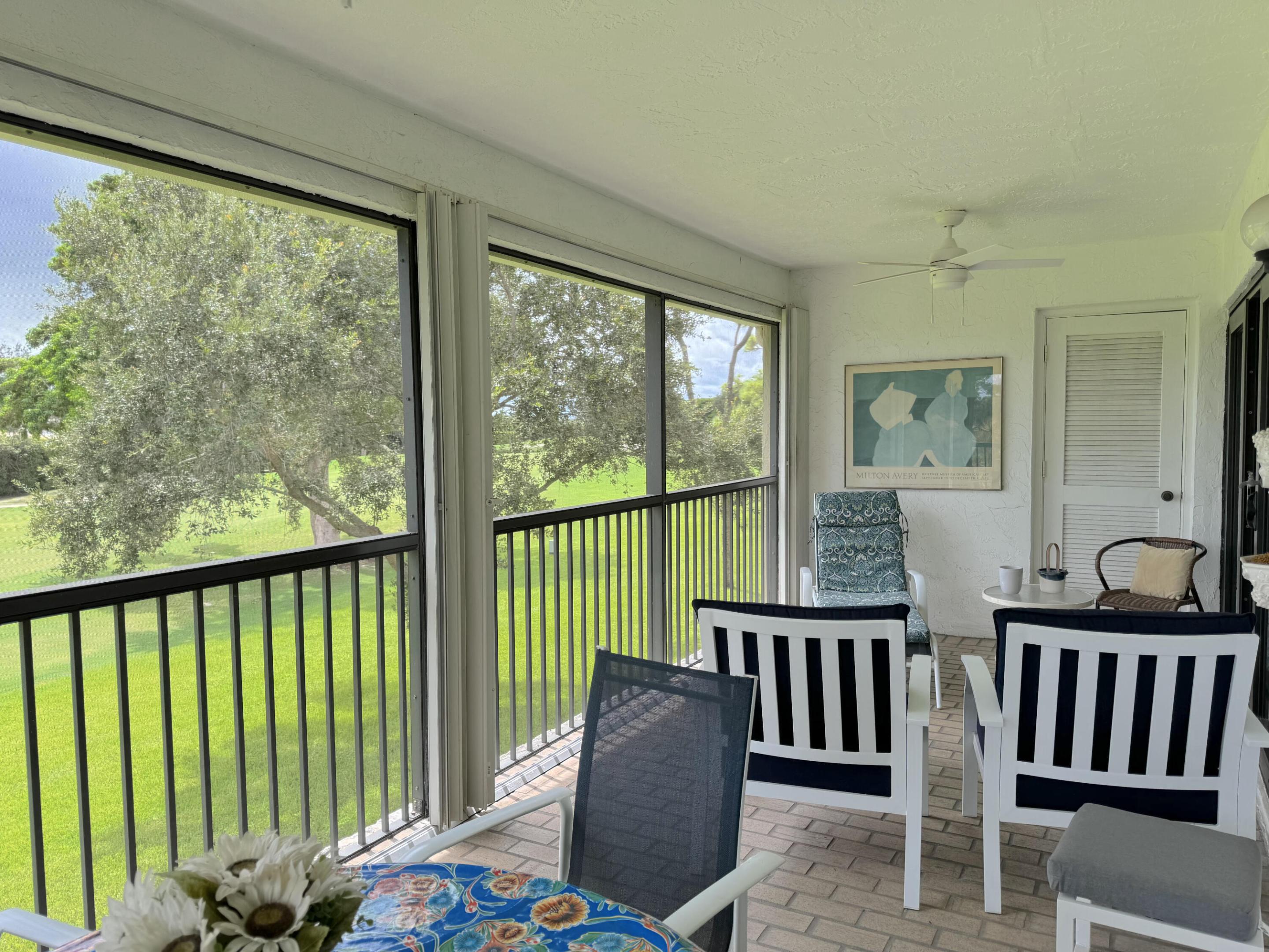 STRATFORD AT HUNTERS RUN CONDO - Residential Lease