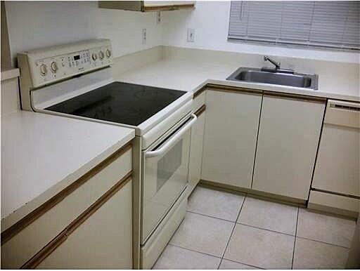 WATERS EDGE AT DEERFIELD CONDO - Residential Lease