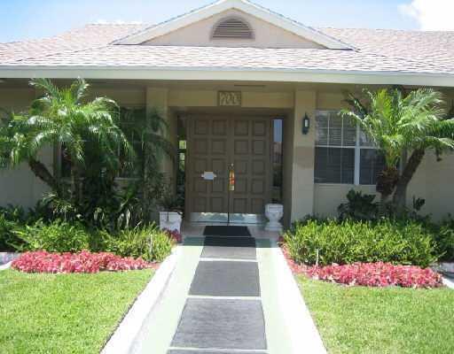 WATERS EDGE AT DEERFIELD CONDO - Residential Lease