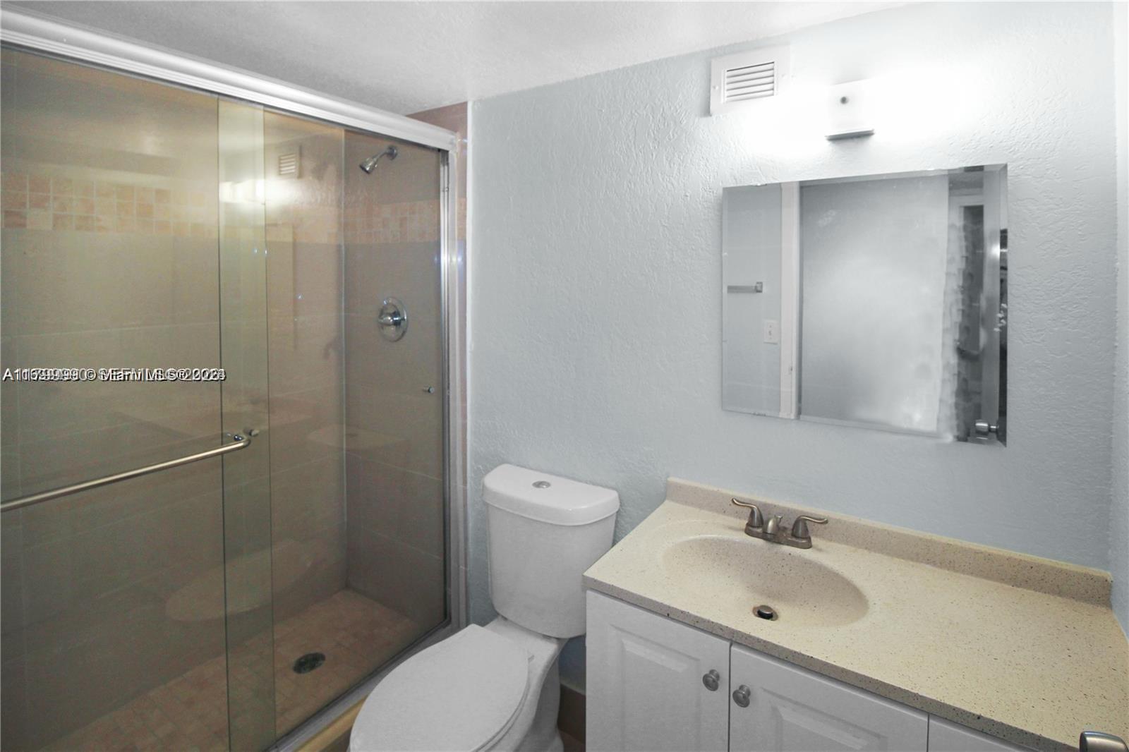 PLAZA OF AMERICAS CONDO PART 4 - Residential