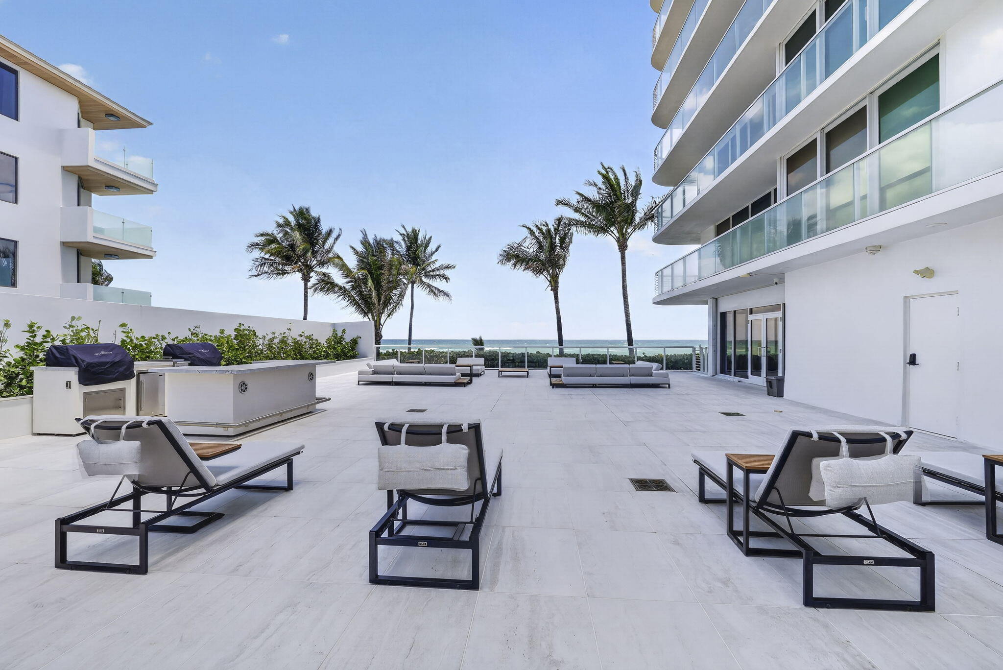 VILLA NOVA CONDO - Residential