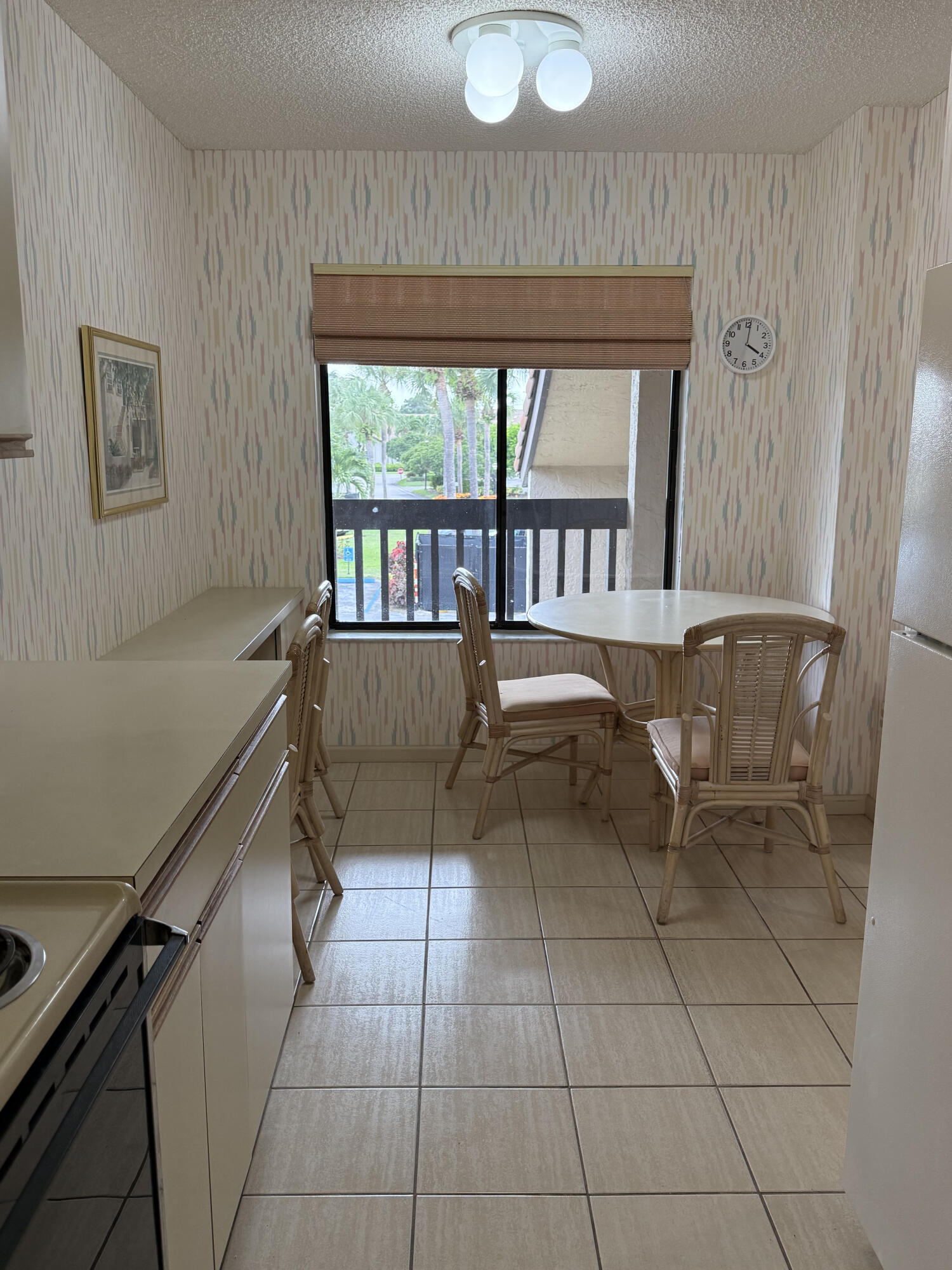 LAKESIDE CONDO 8 OF BANYAN SPRINGS - Residential
