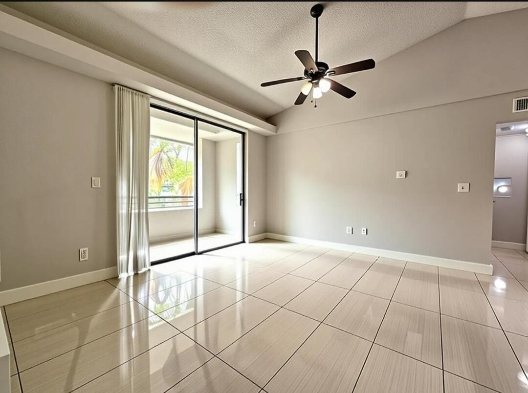 COCO PARC CONDO - Residential Lease