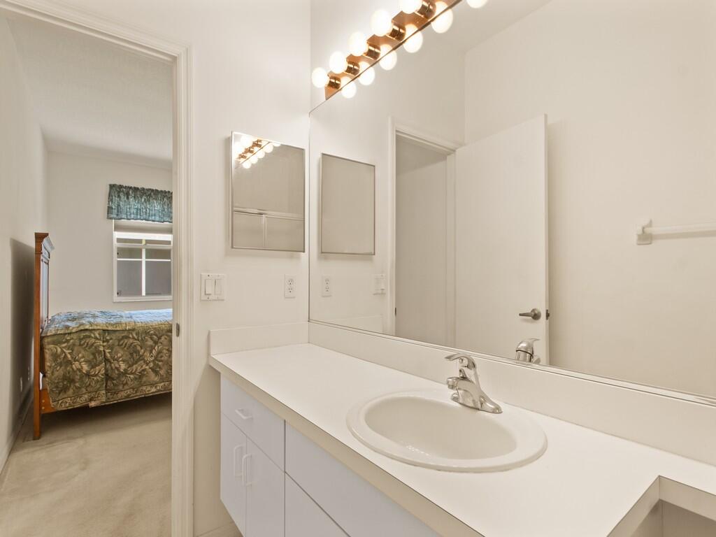 KINGS ISLE PHASE III - Residential