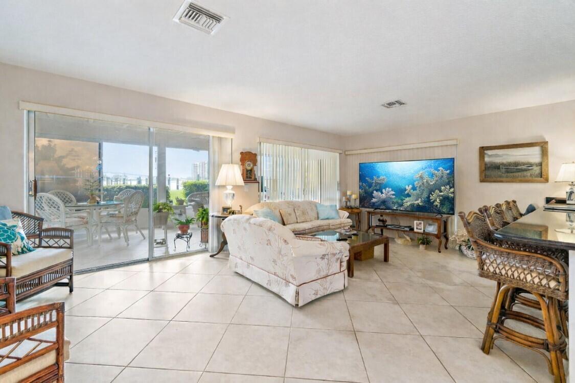 SUGAR SANDS CONDO 1 - Residential