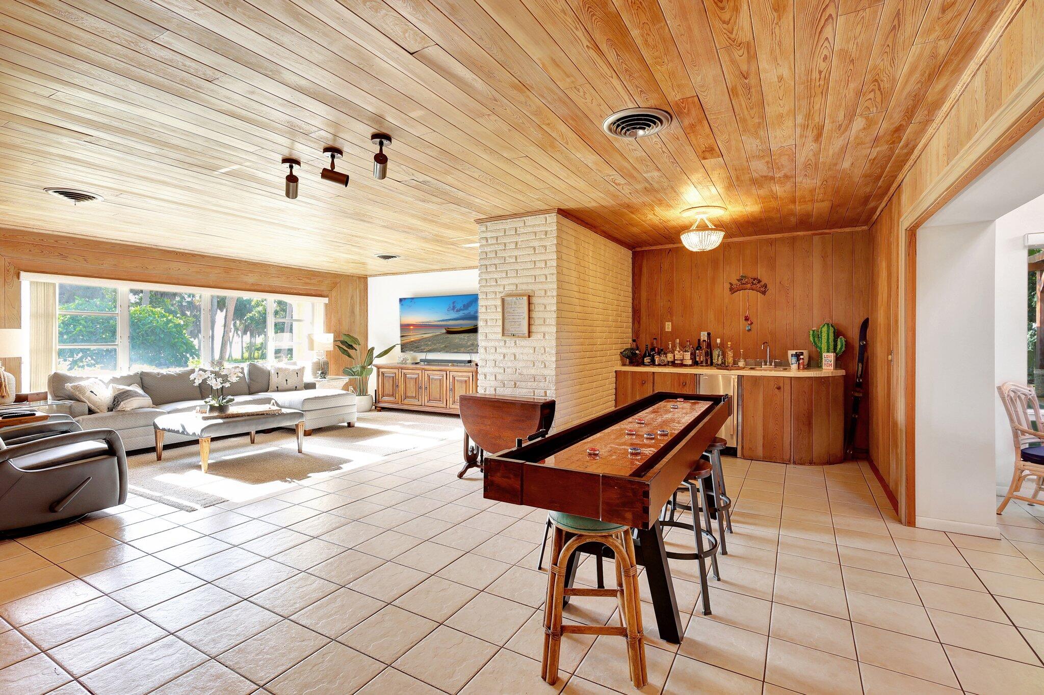 METES AND BOUNDS - Residential Lease