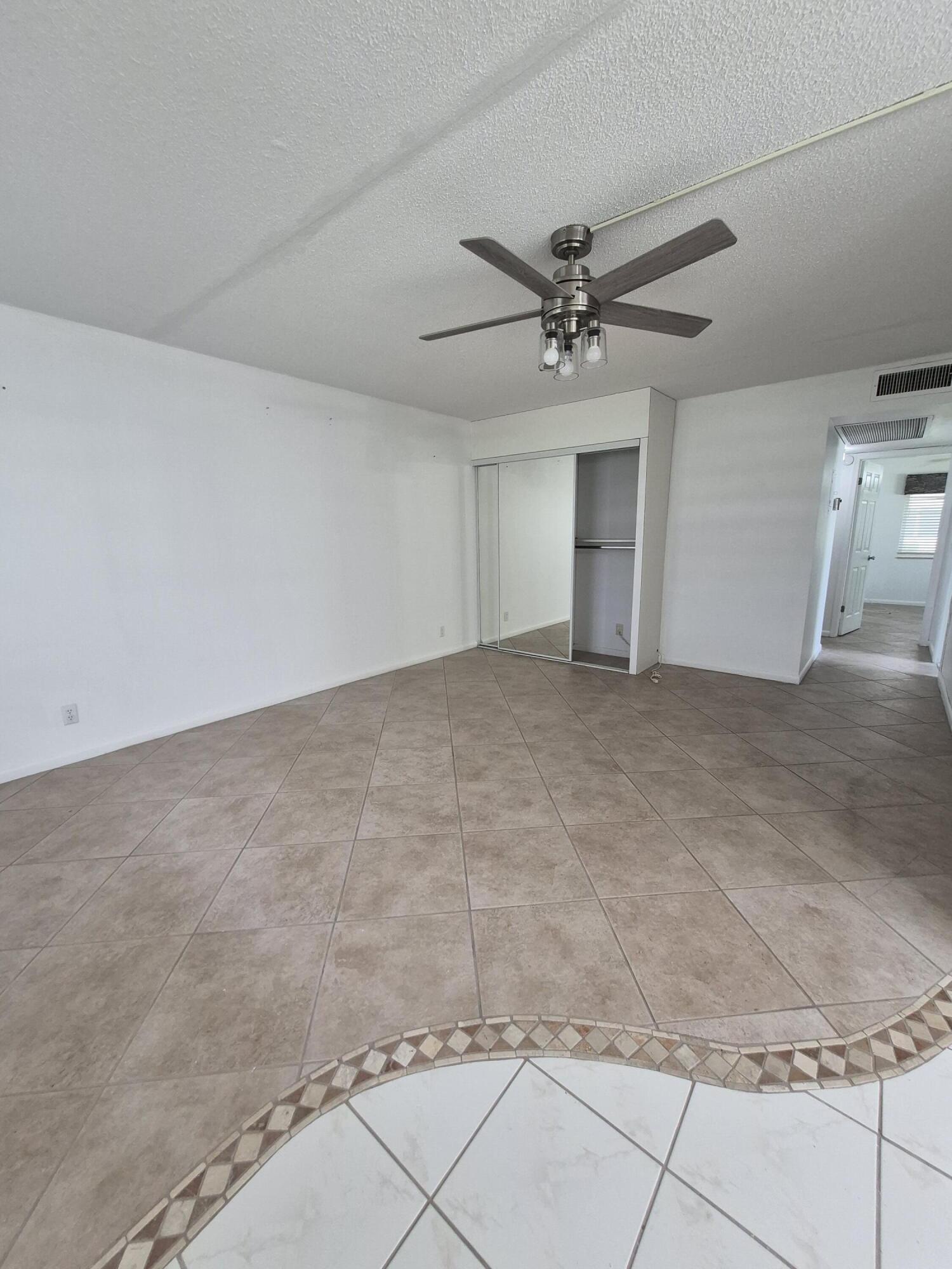 DORCHESTER CONDO - Residential Lease