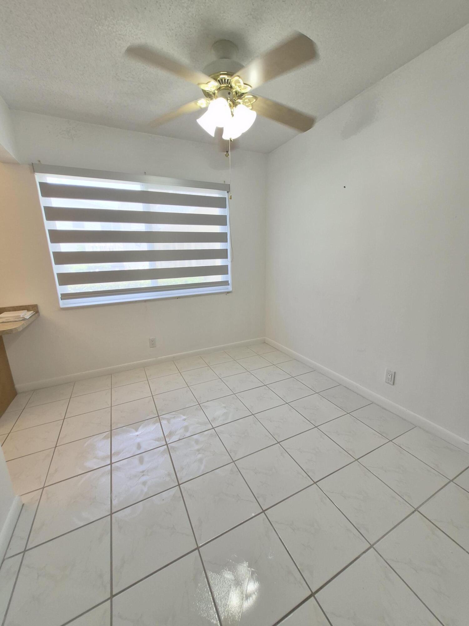 DORCHESTER CONDO - Residential Lease