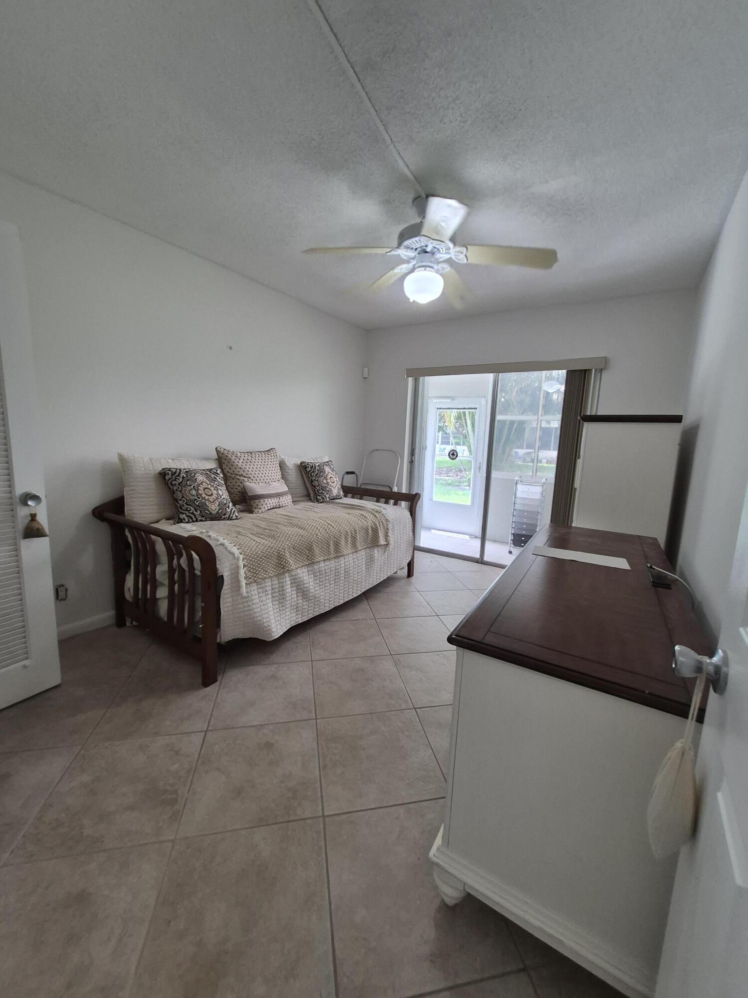 DORCHESTER CONDO - Residential Lease