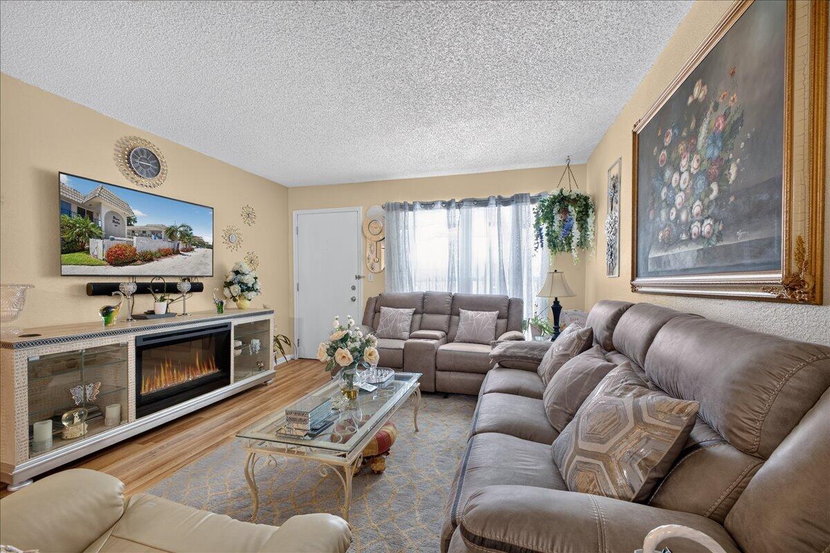 BOCA BELLA CONDO - Residential