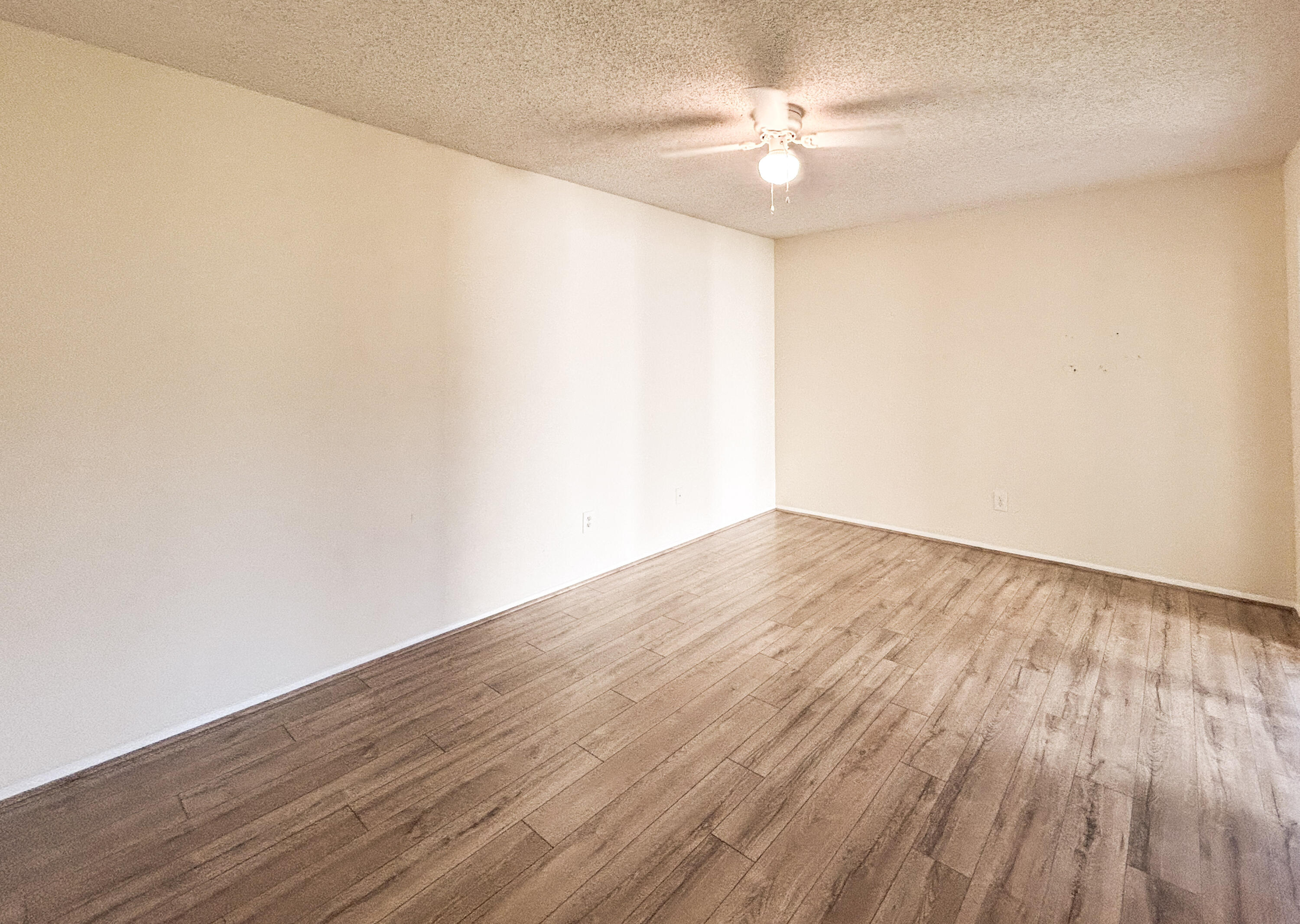 PORT ST LUCIE SECTION 53 1ST REPLAT - Residential