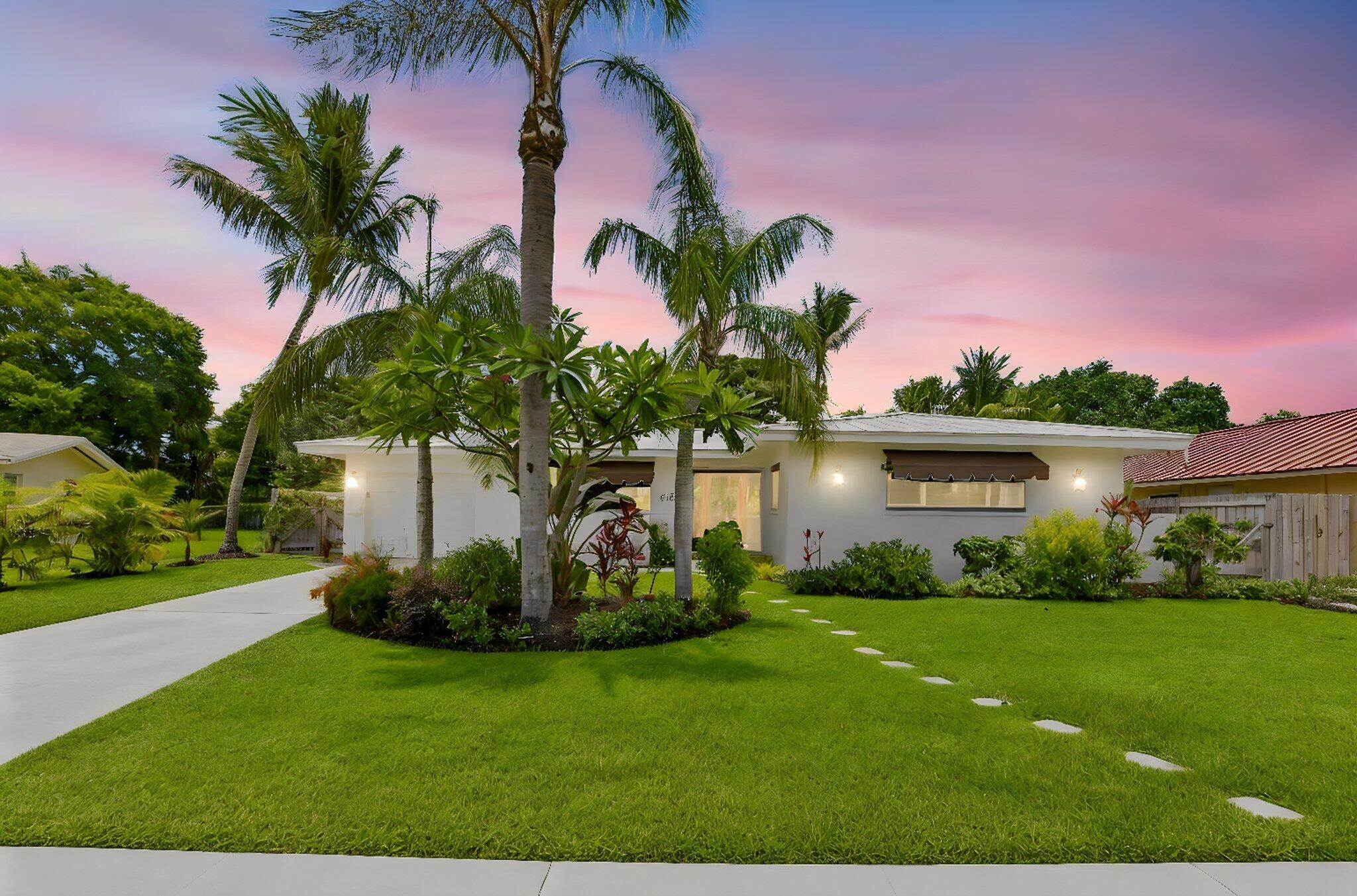 BOCA RATON SQUARE UNIT 4 - Residential