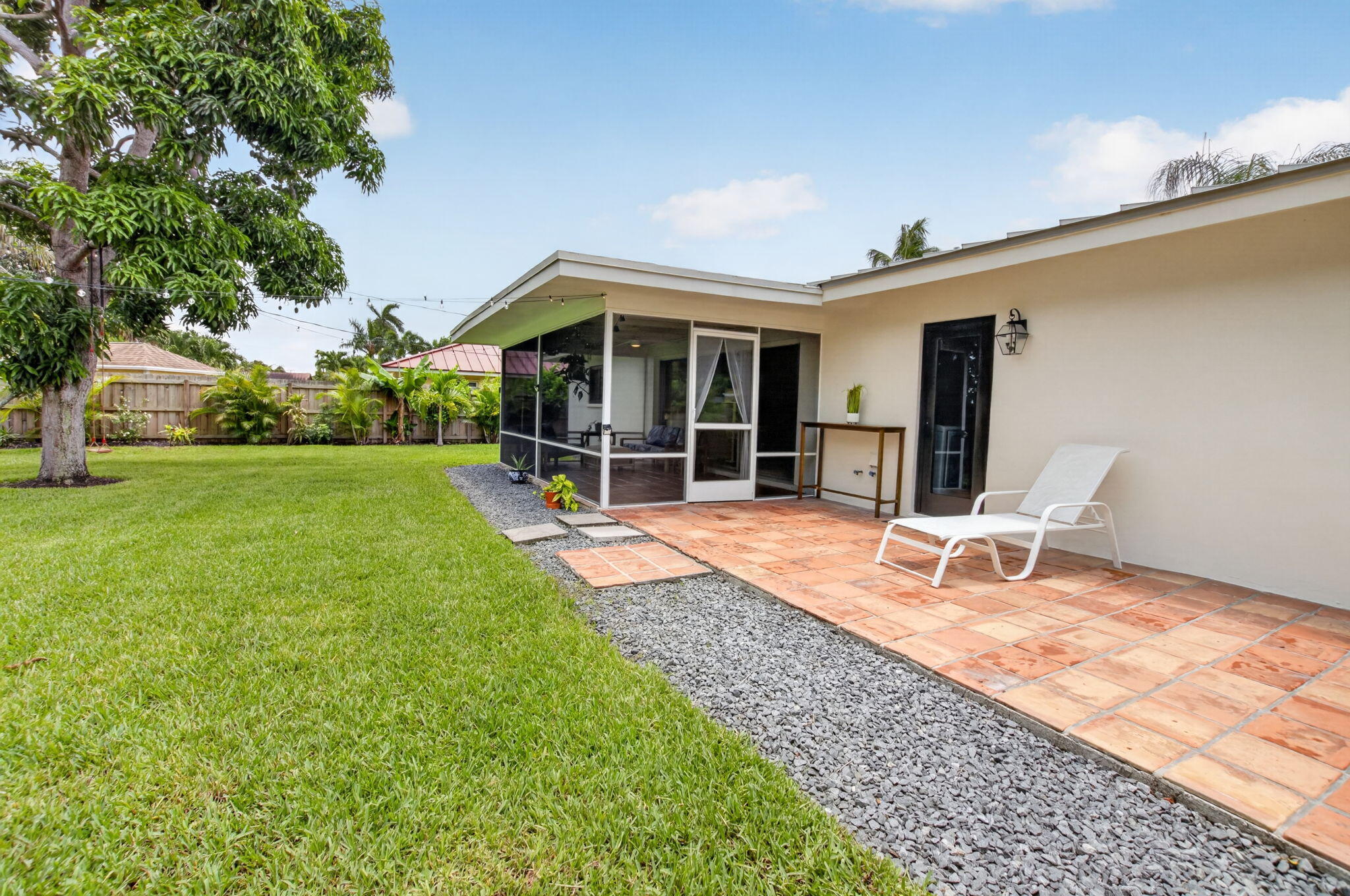BOCA RATON SQUARE UNIT 4 - Residential