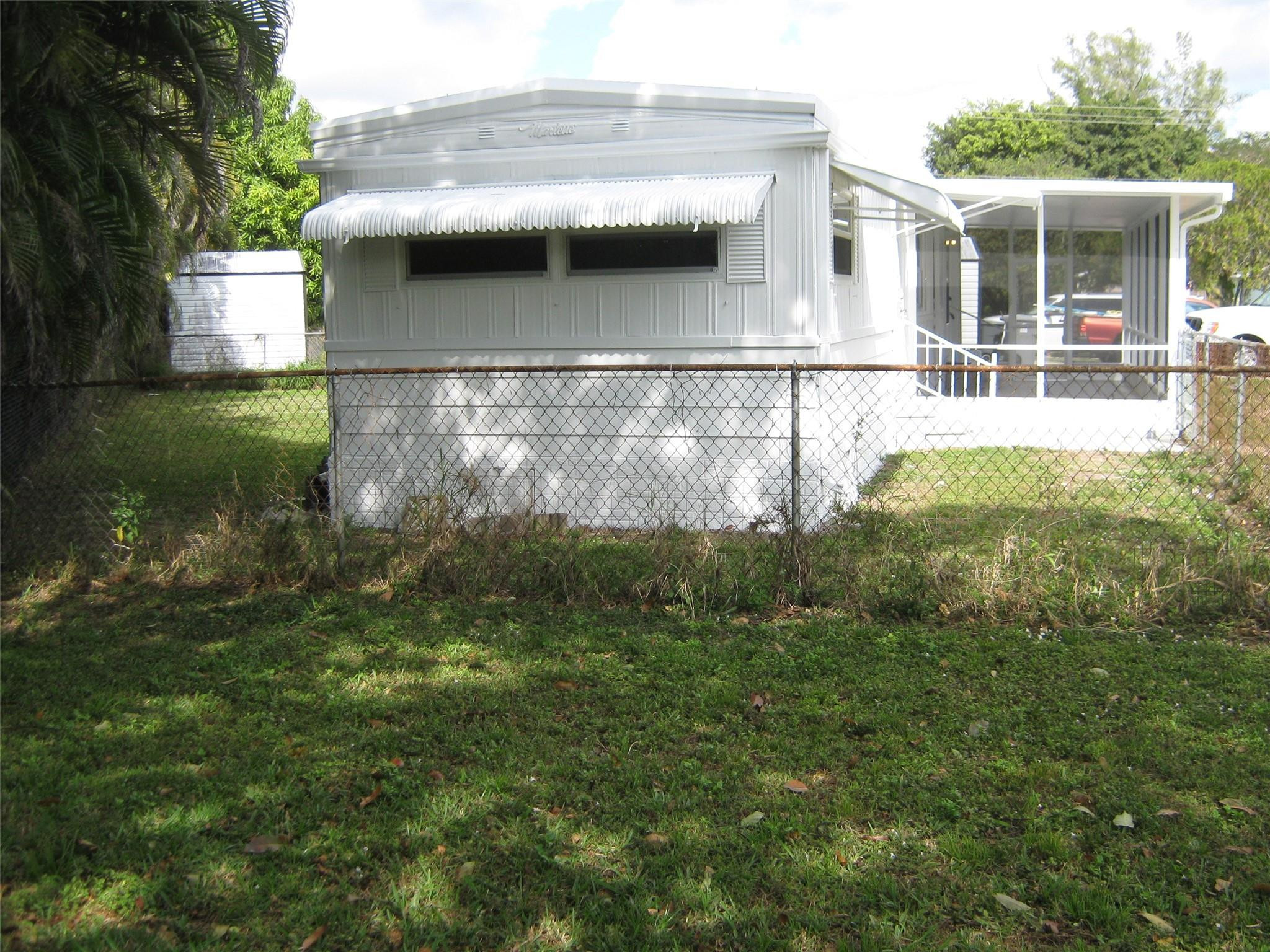 WATERGATE MOBILE HOME ESTATES - Residential Lease