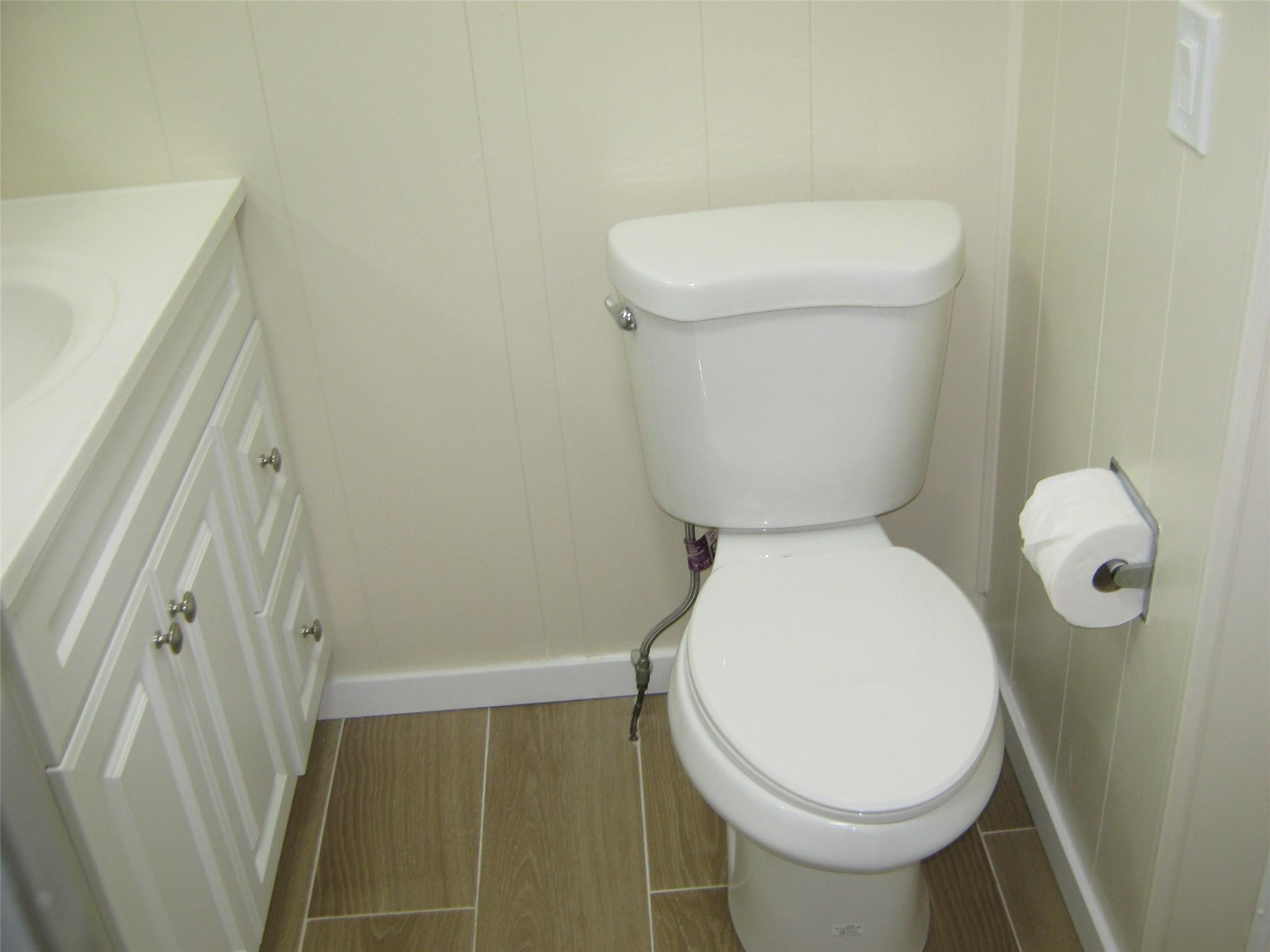 WATERGATE MOBILE HOME ESTATES - Residential Lease