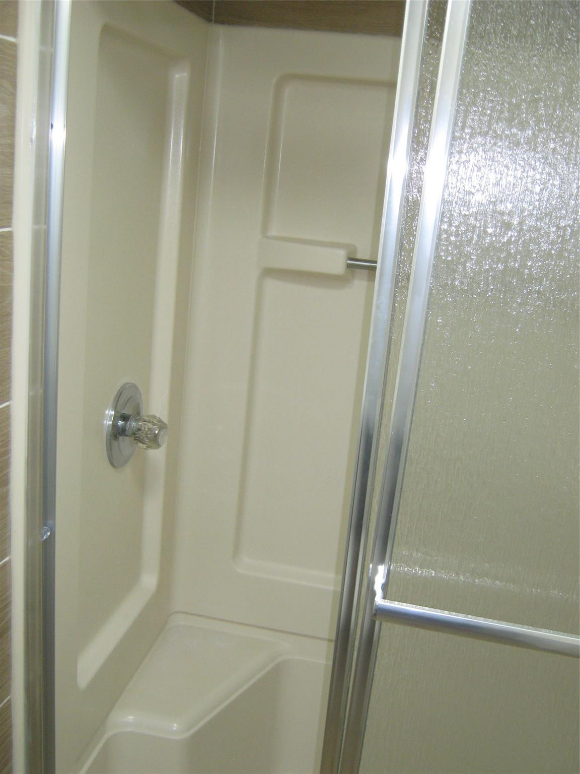 WATERGATE MOBILE HOME ESTATES - Residential Lease