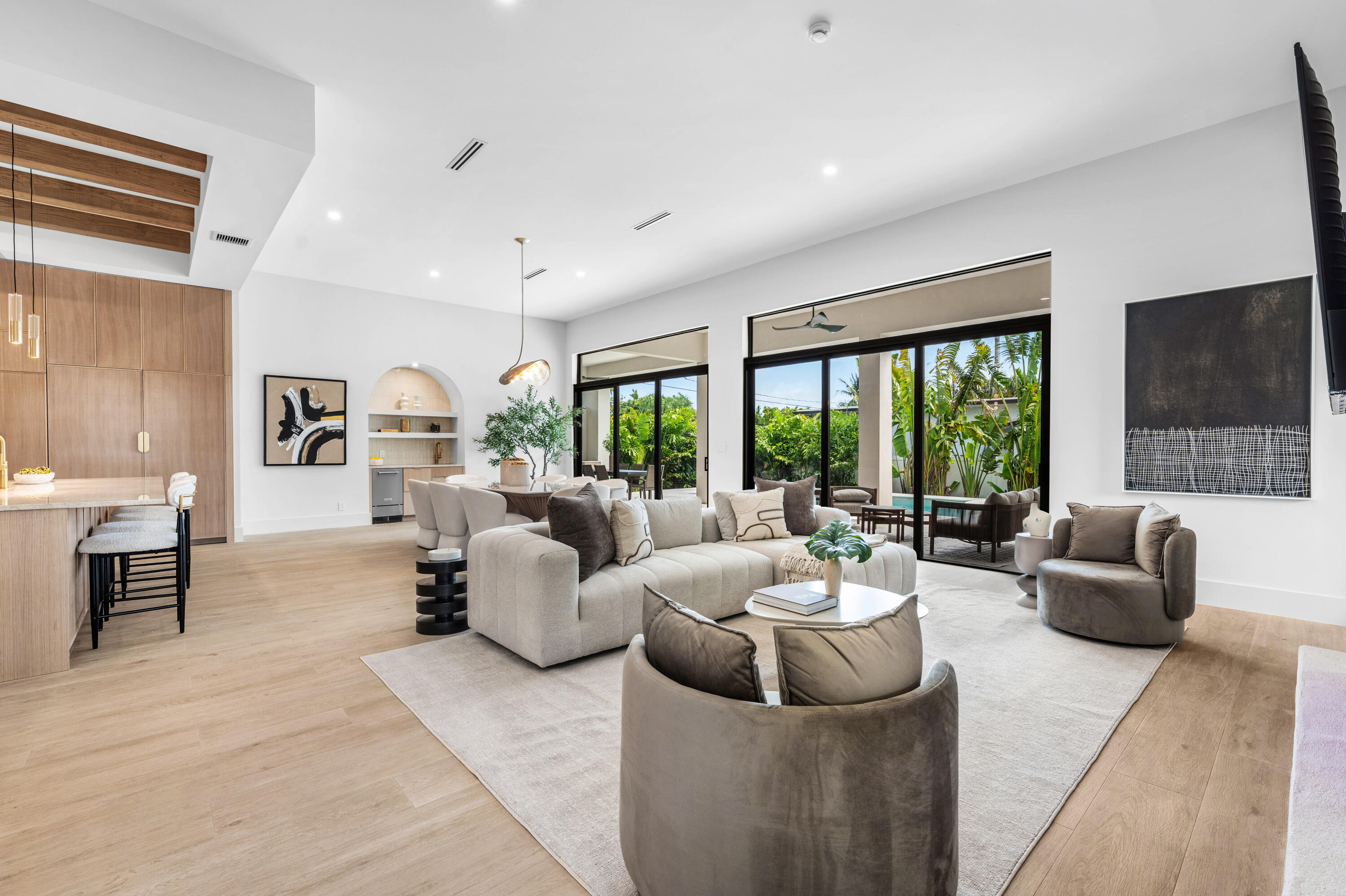 SWINTON HEIGHTS D B - Residential