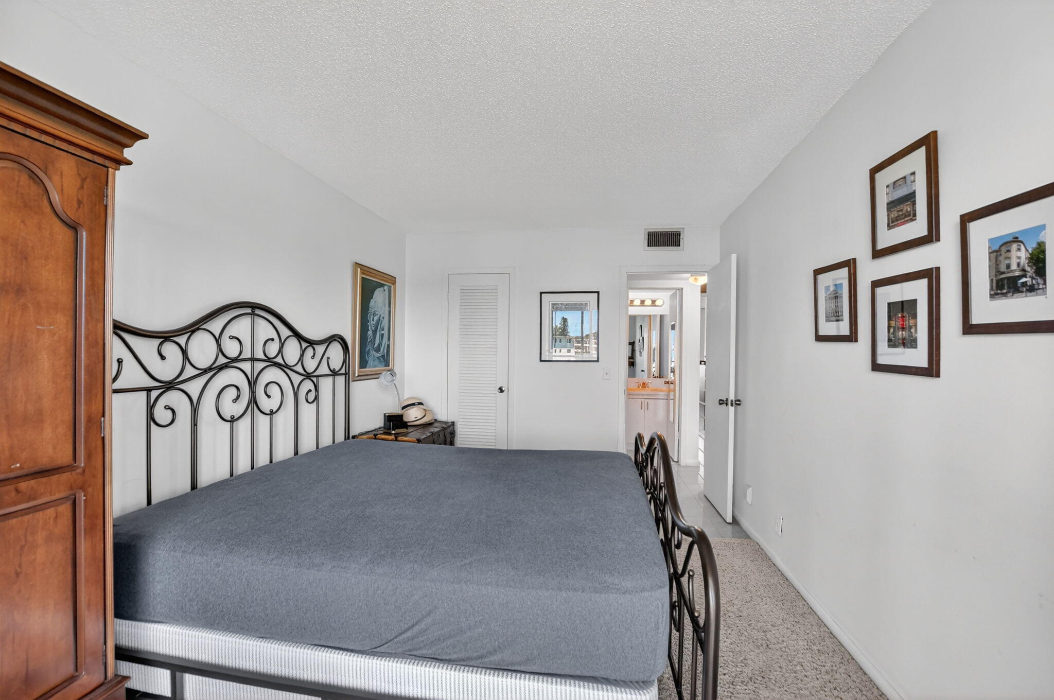 GUILDFORD AT CENTURY VILLAGE CONDO - Residential