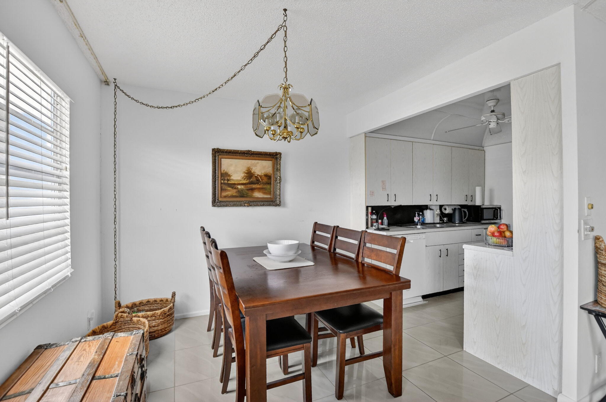 GUILDFORD AT CENTURY VILLAGE CONDO - Residential