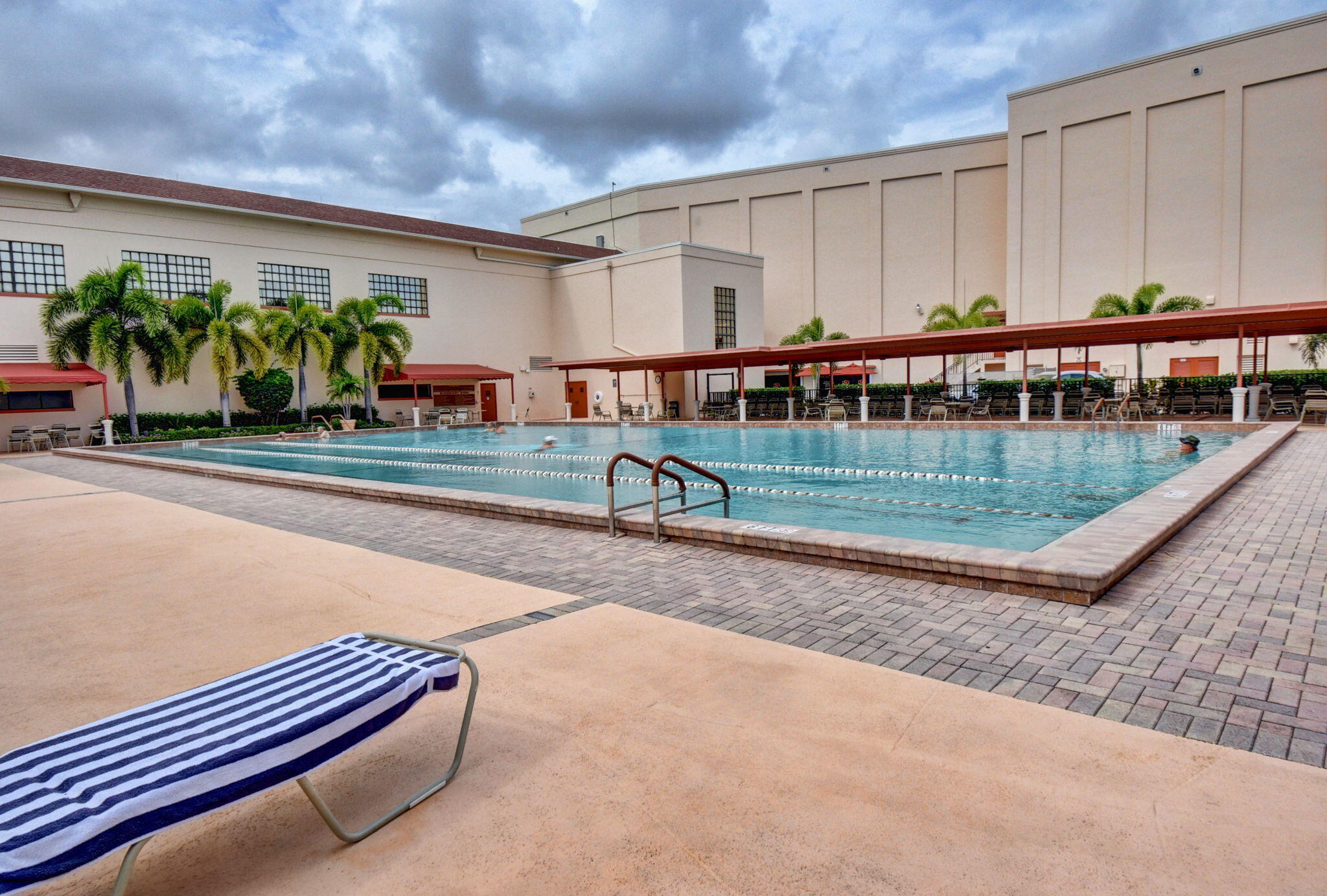 GUILDFORD AT CENTURY VILLAGE CONDO - Residential