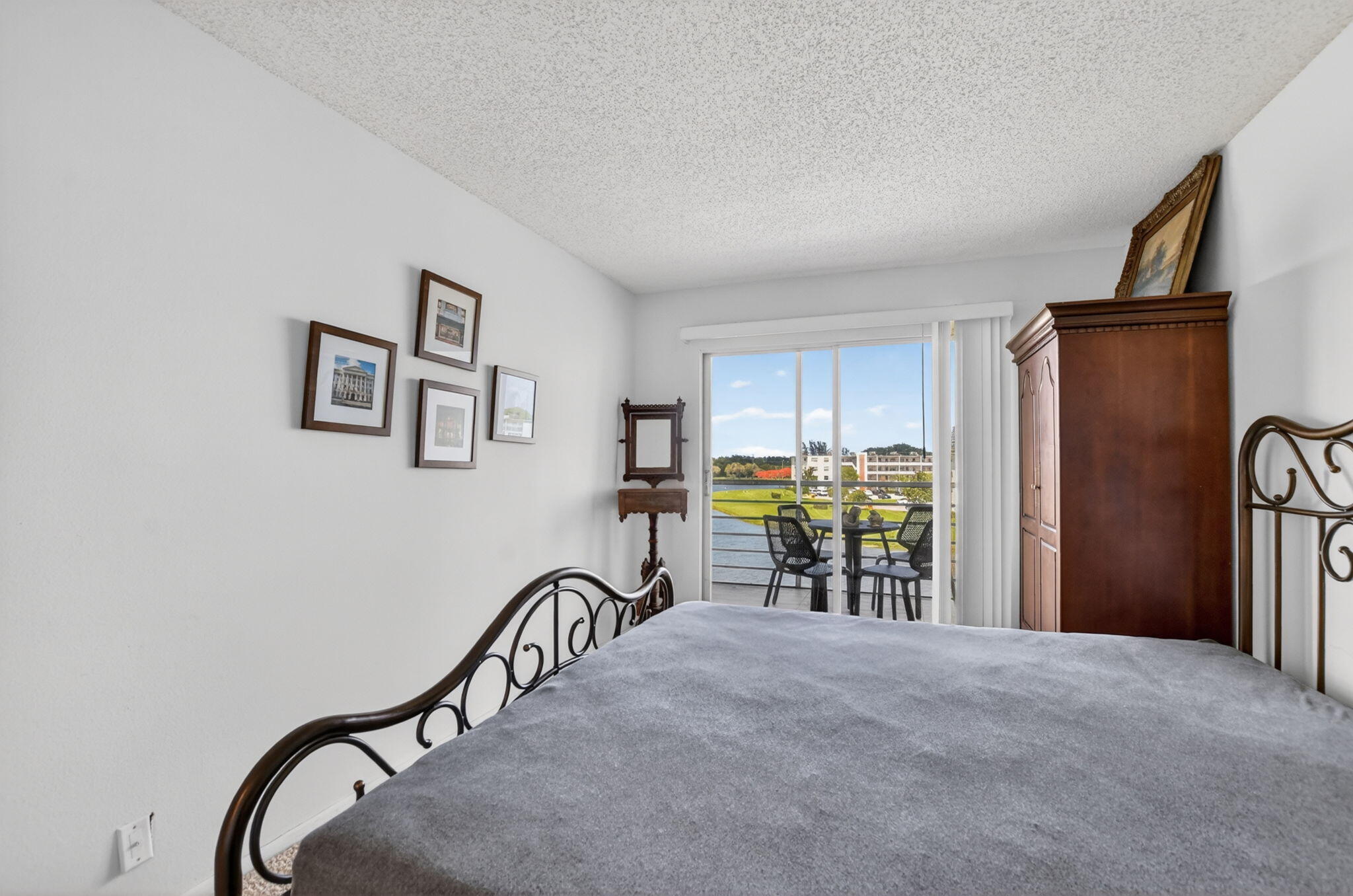 GUILDFORD AT CENTURY VILLAGE CONDO - Residential