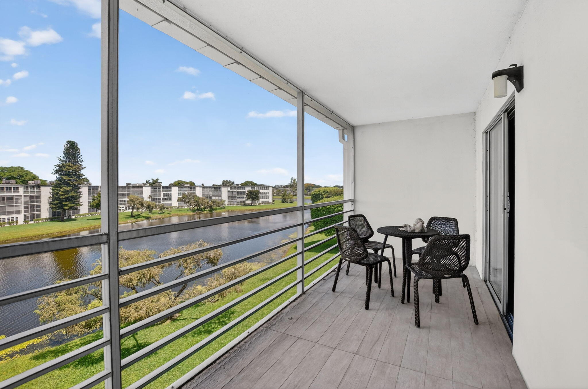 GUILDFORD AT CENTURY VILLAGE CONDO - Residential