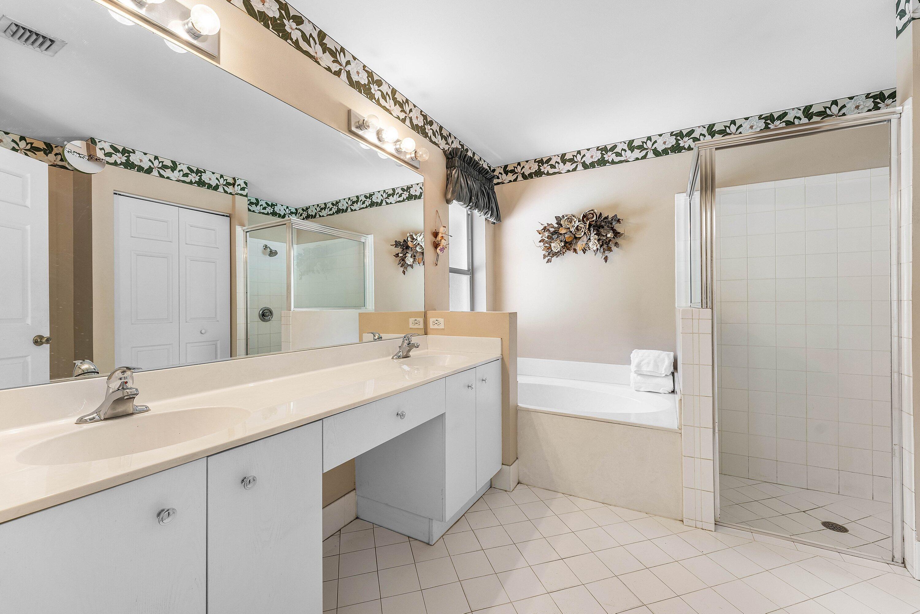 LEES CROSSING - Residential