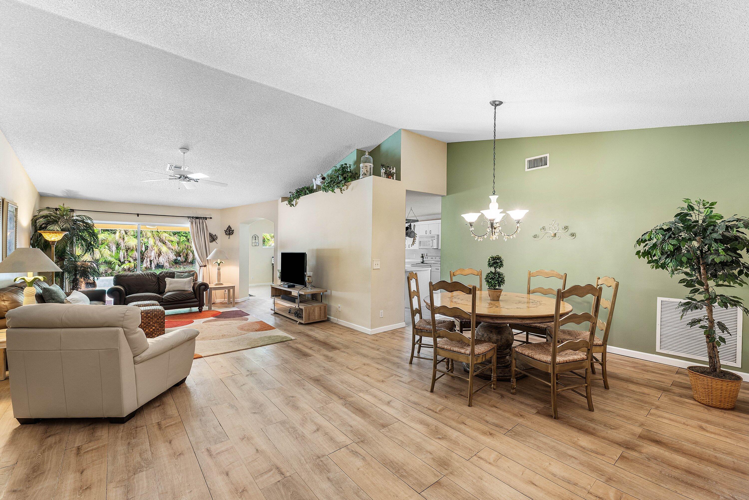 LEES CROSSING - Residential