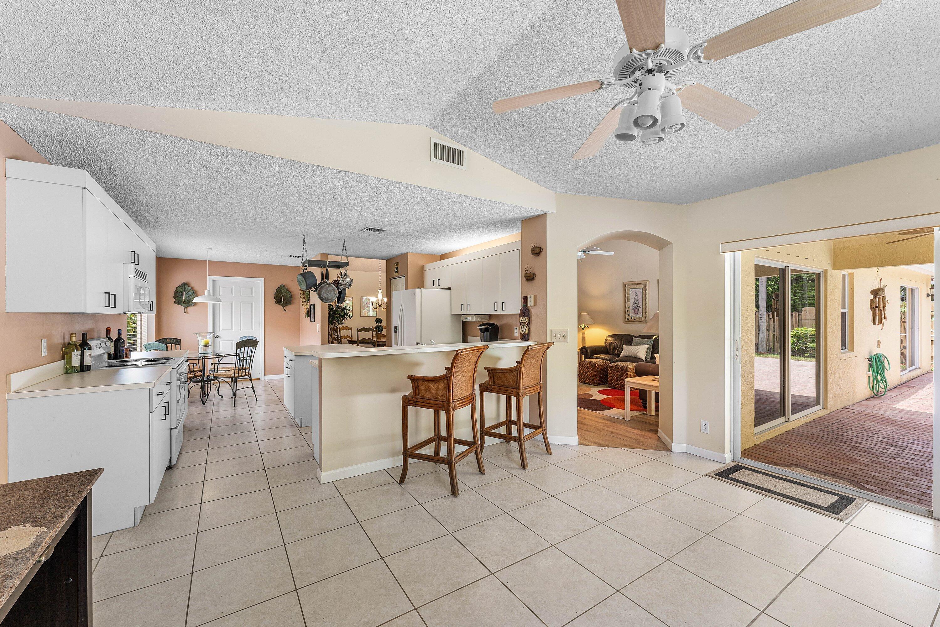 LEES CROSSING - Residential