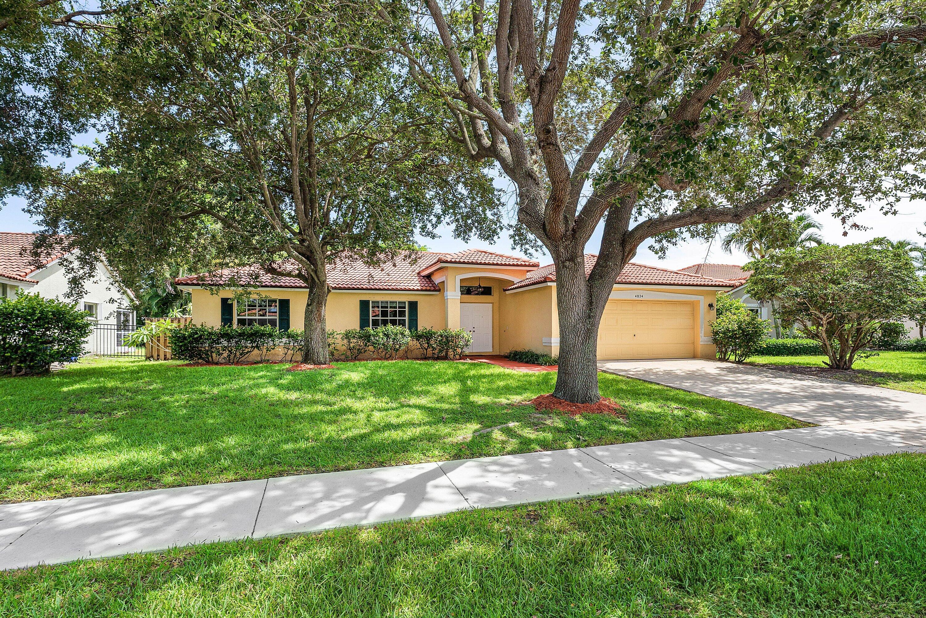 LEES CROSSING - Residential
