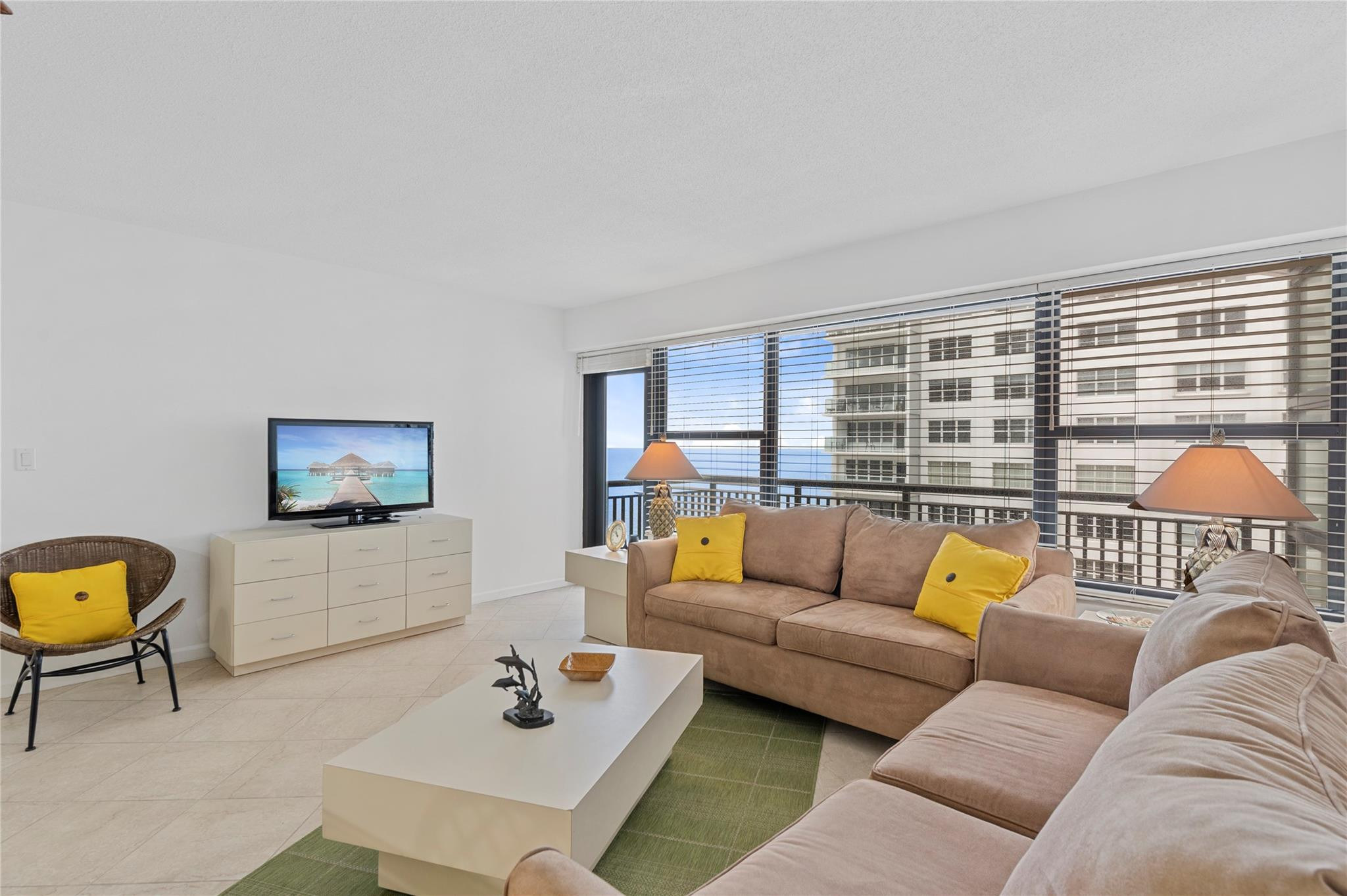 GALT OCEAN CLUB CONDO - Residential Lease