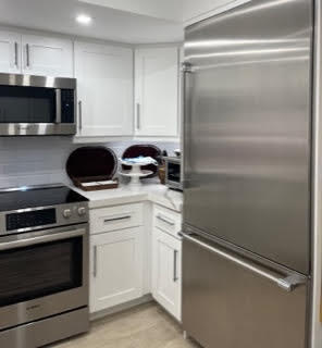 PLAZA OF THE PALM BEACHES CONDO - Residential
