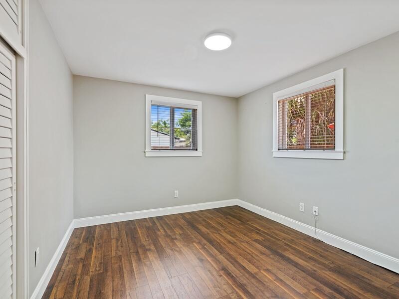 NORTH LAKE WORTH - Residential Lease
