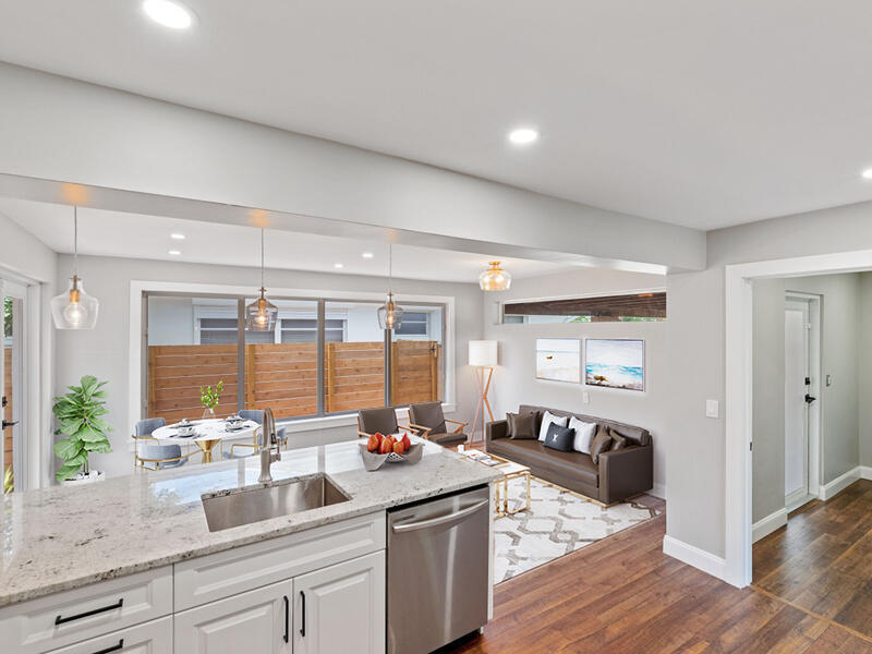 NORTH LAKE WORTH - Residential Lease