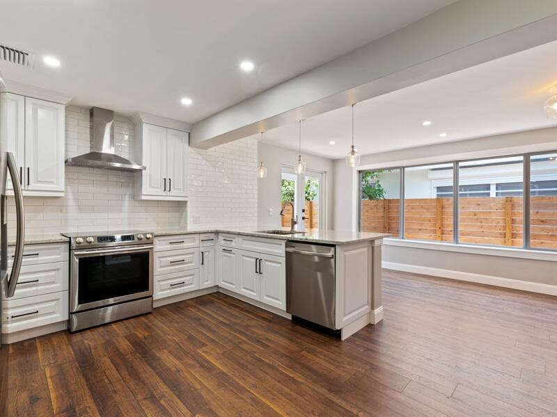 NORTH LAKE WORTH - Residential Lease