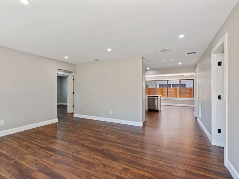 NORTH LAKE WORTH - Residential Lease
