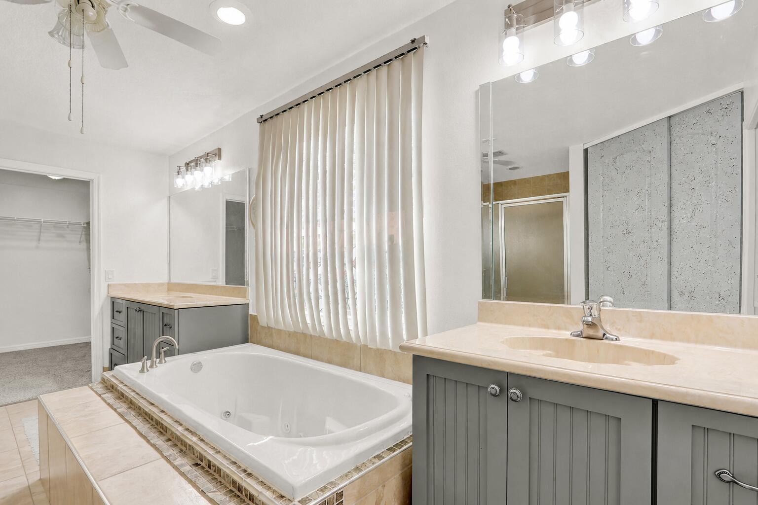 PORT ST LUCIE SECTION 19 - Residential