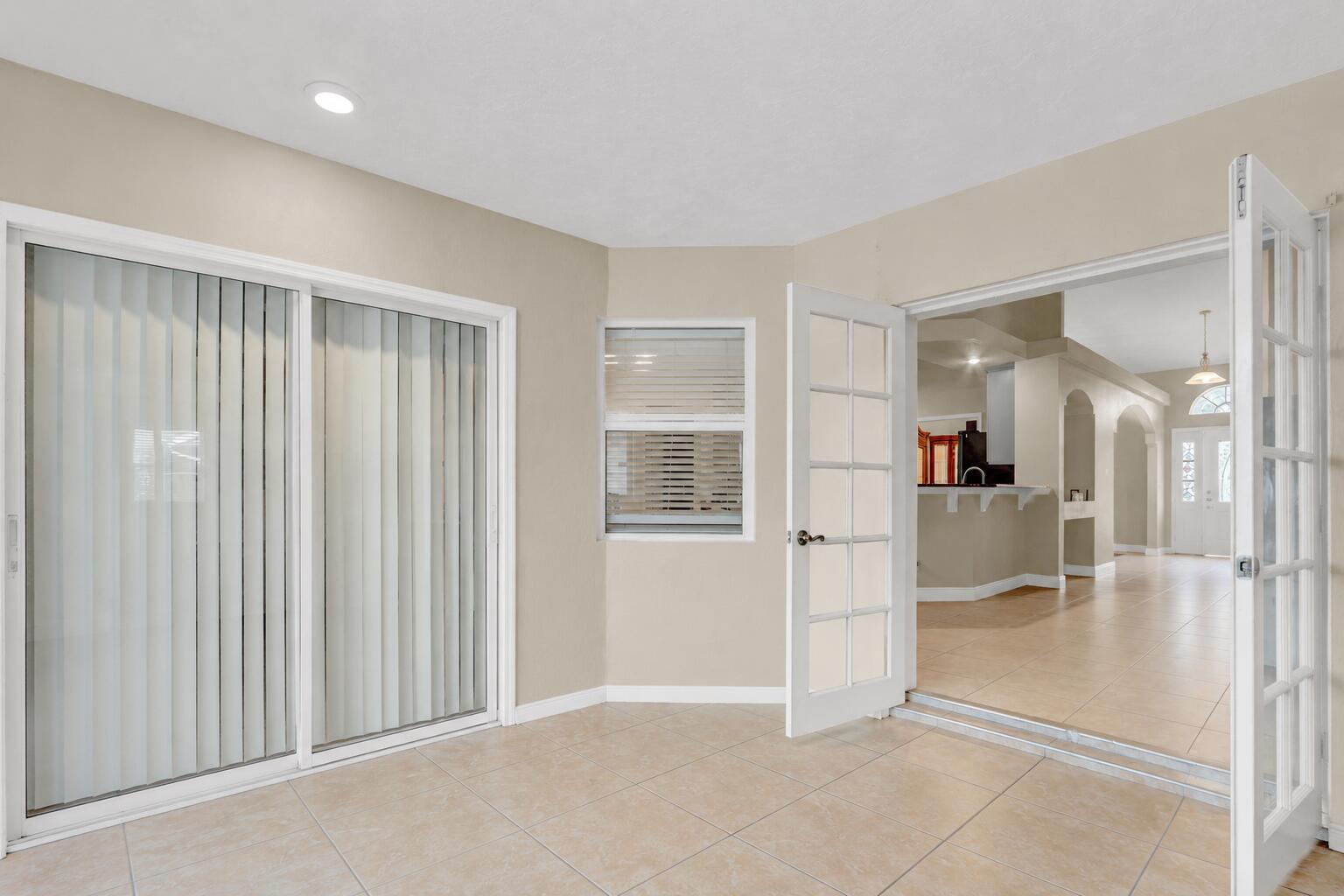 PORT ST LUCIE SECTION 19 - Residential