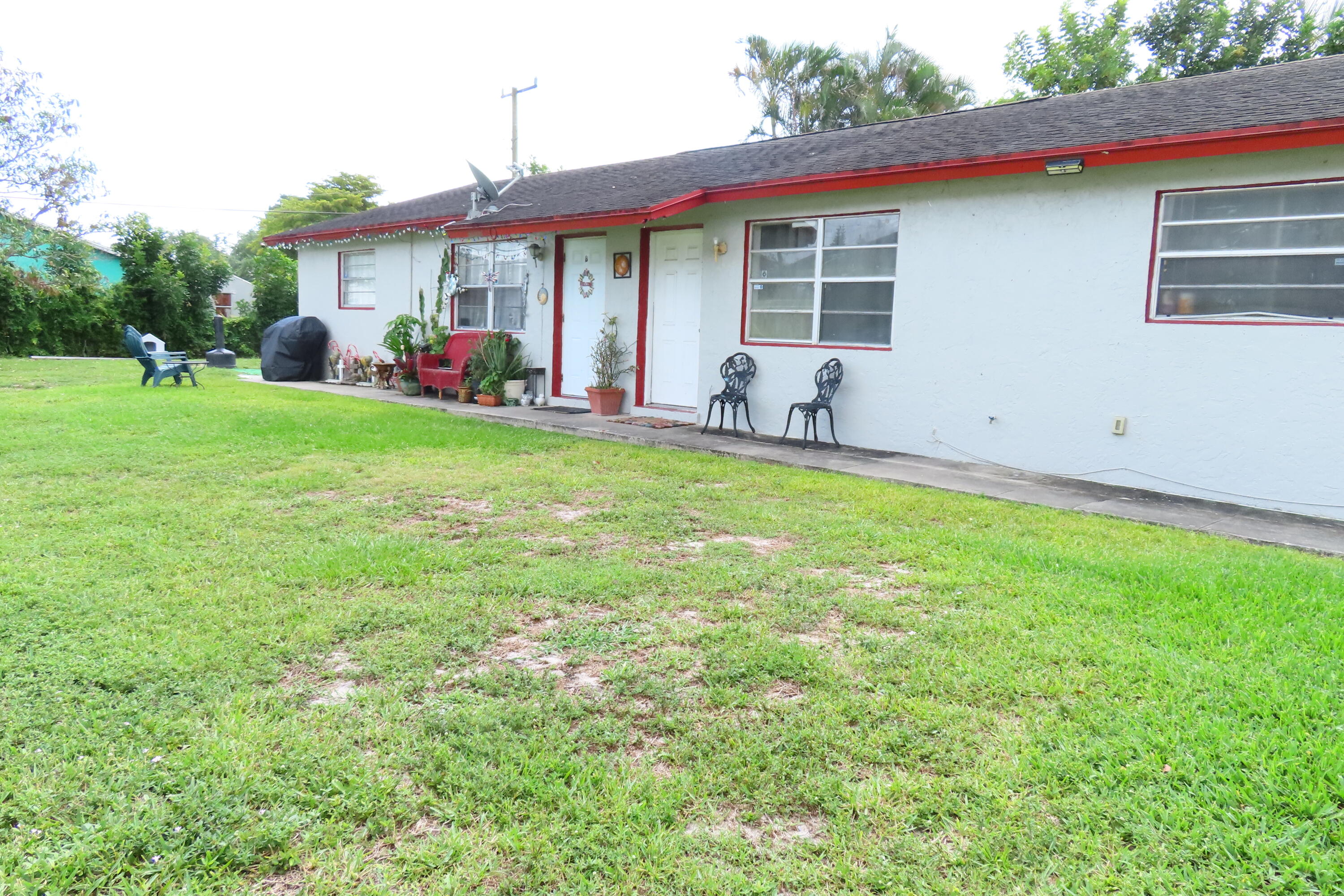 PLANTATION VILLAGE UNREC ON AM-8 - Residential Income