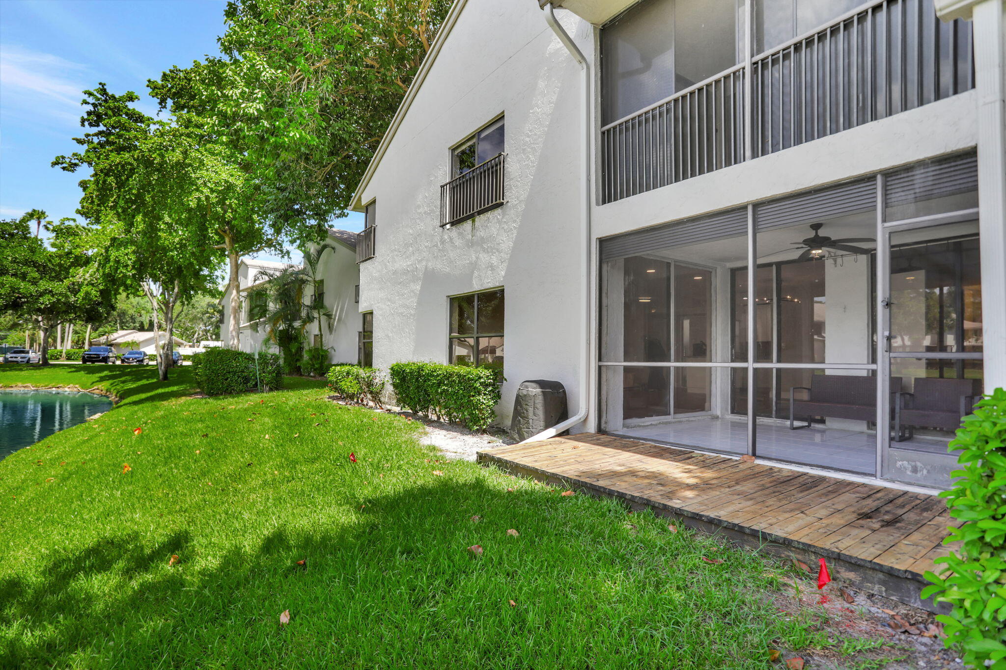 BAYWOOD VILLAGE - Residential