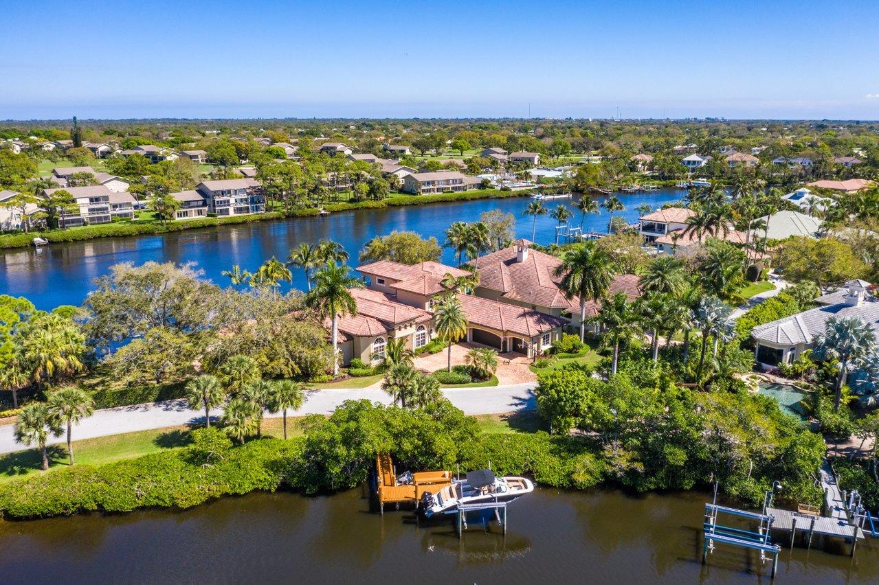 JUPITER RIVER ESTATES REVISED PLAT OF (AKA Islands - Residential