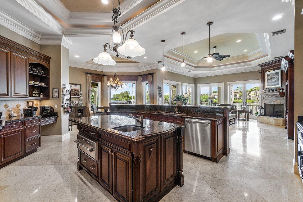 JUPITER RIVER ESTATES REVISED PLAT OF (AKA Islands - Residential