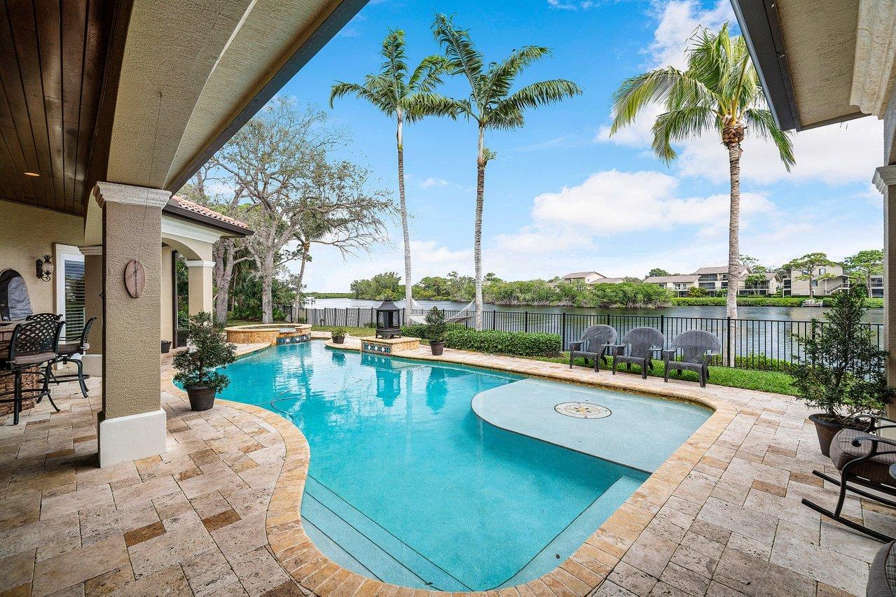 JUPITER RIVER ESTATES REVISED PLAT OF (AKA Islands - Residential